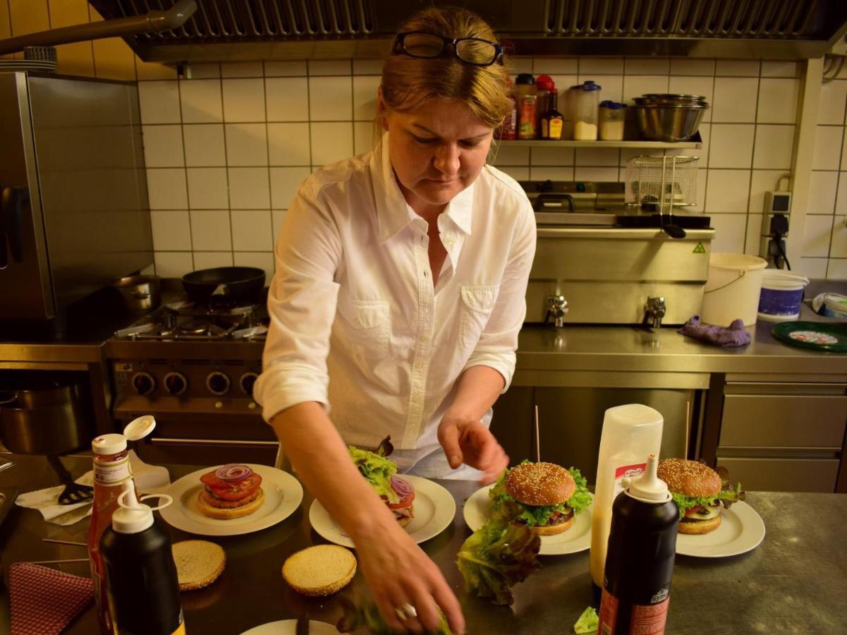 Adler Brasserie Munderkingen Extérieur photo